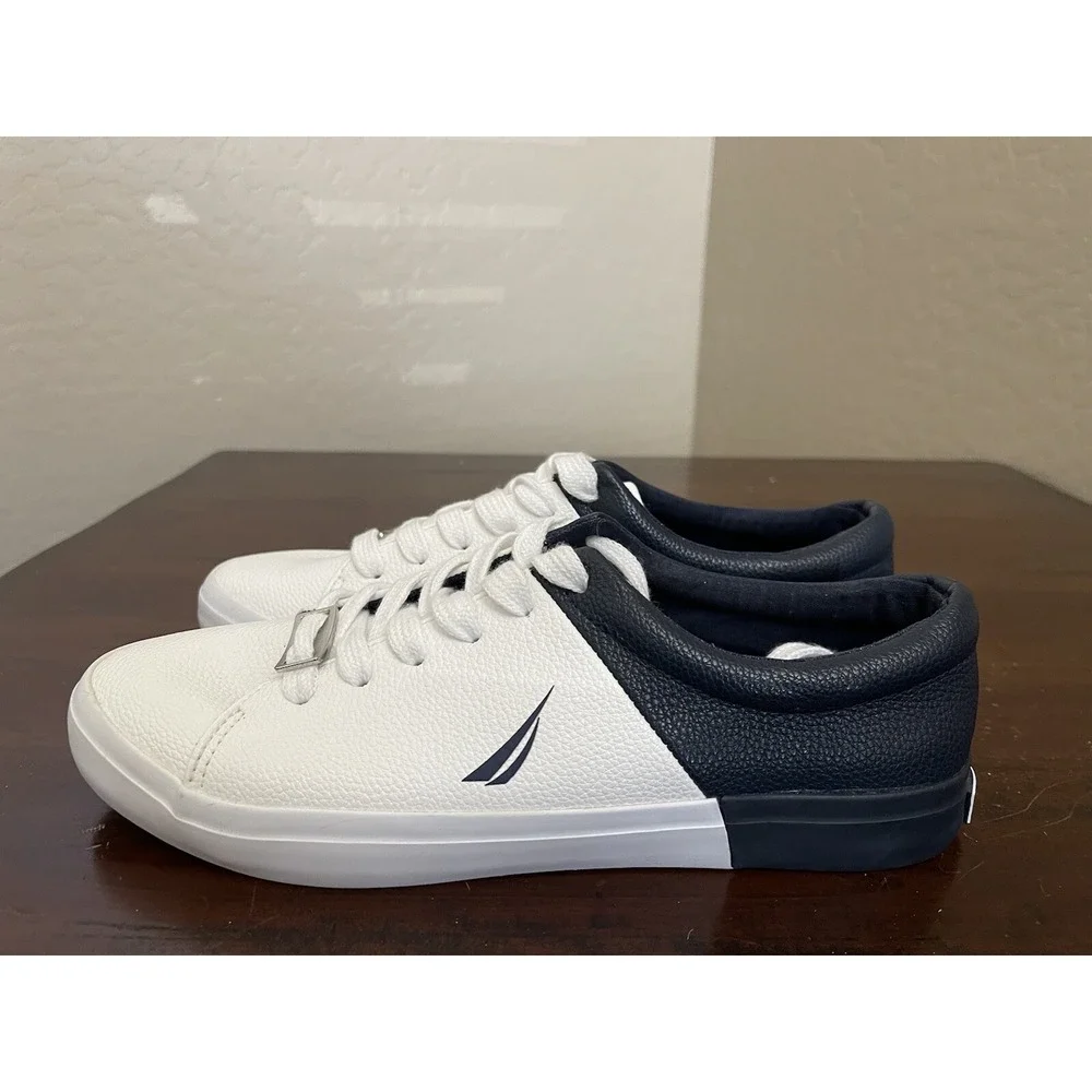 Women's Nautica white/Blue shoes Size 9.5 In Excellence
